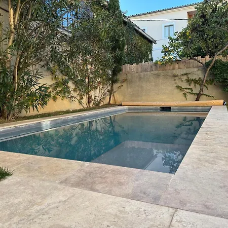 Le Clos De Posquieres, Maison Vigneronne, Piscine. Guest house 4*