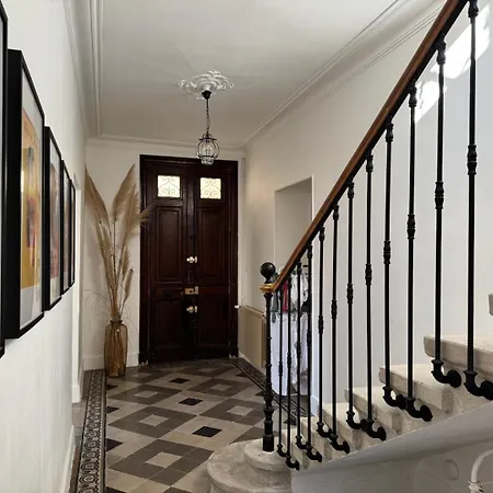 Le Clos De Posquieres, Maison Vigneronne, Piscine. Vauvert