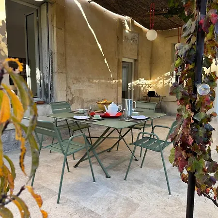 Le Clos De Posquieres, Maison Vigneronne, Piscine. Guest house 4*